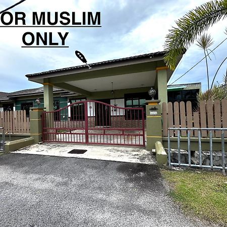 Homestay Melaka Urich Exterior foto