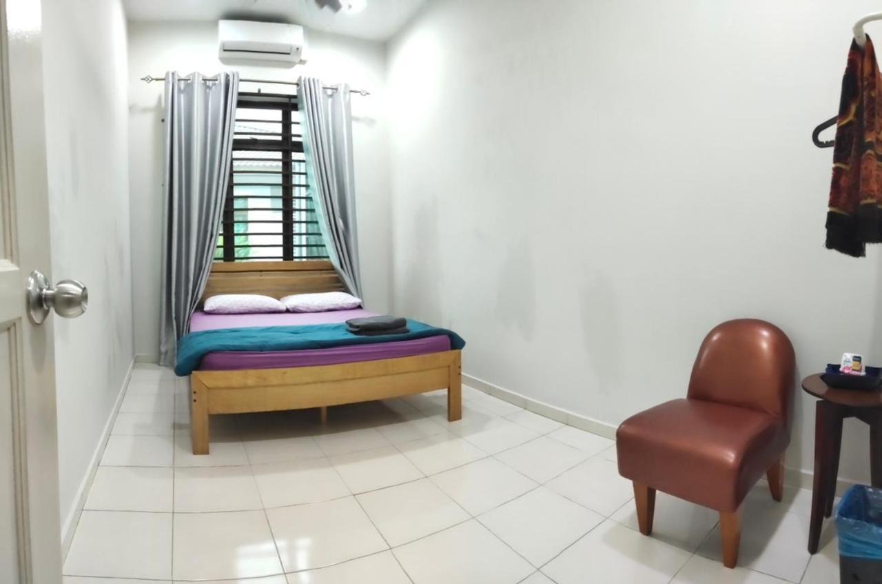 Homestay Melaka Urich Exterior foto
